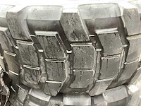 Michelin - radial regroovable - banden met velg (2x) - afbeelding 4 van  4