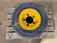 Michelin - starbil x - banden 7.00 r12 - afbeelding 1 van  5