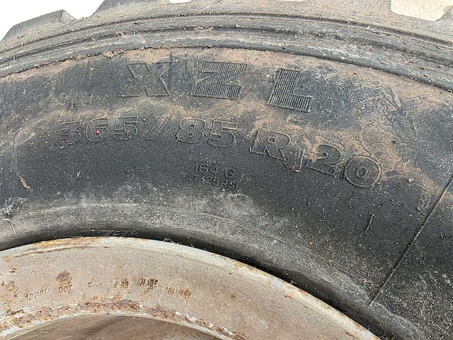 Michelin - vrachtwagen band (4x) - afbeelding 10 van  10