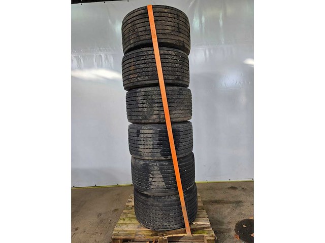 Michelin - vrachtwagenband 445/45 r19.5 (6x) - afbeelding 2 van  13
