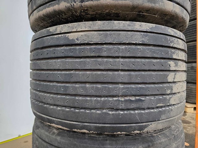 Michelin - vrachtwagenband 445/45 r19.5 (6x) - afbeelding 8 van  13