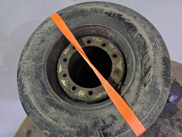 Michelin - vrachtwagenband 445/45 r19.5 - afbeelding 6 van  13
