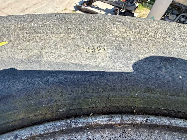 Michelin - x - band 385/55r22.5 (5x) - afbeelding 13 van  17