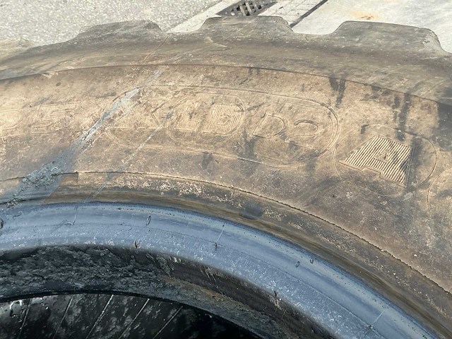Michelin 20.5.r25 xld d2 band (2x) - afbeelding 6 van  7