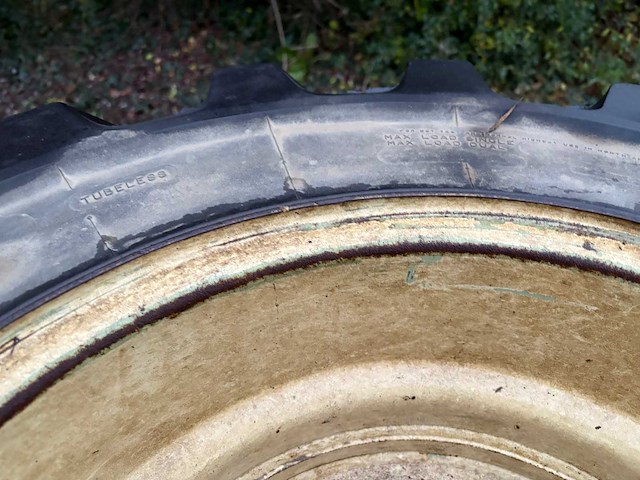 Michelin 275/80 r20 wielen (4x) - afbeelding 5 van  6