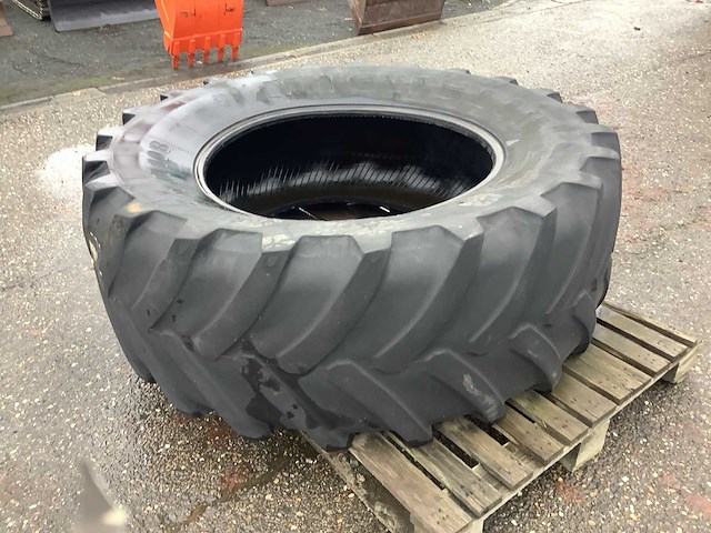 Michelin 650/65r38 xm108 band - afbeelding 3 van  7