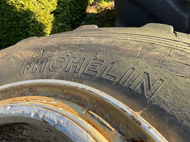 Michelin a band met velg (2x) - afbeelding 4 van  7