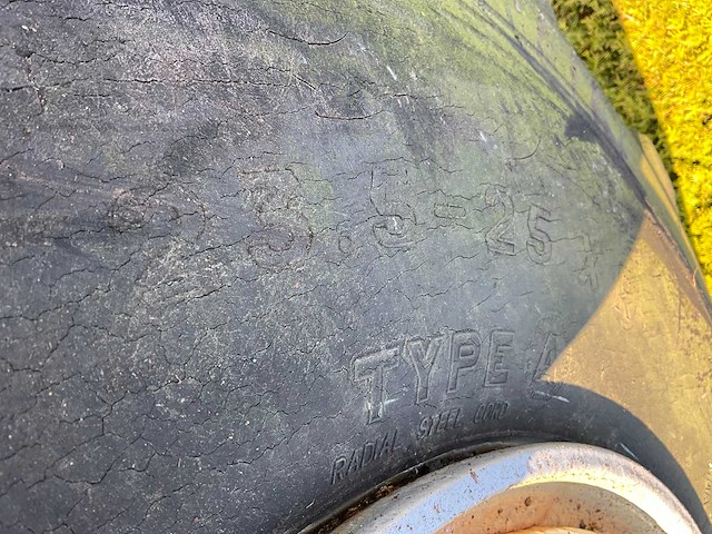 Michelin a band met velg (2x) - afbeelding 5 van  7