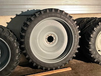 Michelin agribib band met velg (2x) - afbeelding 1 van  7