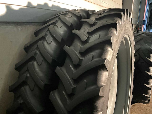 Michelin agribib band met velg (2x) - afbeelding 3 van  7