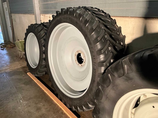 Michelin agribib band met velg (2x) - afbeelding 4 van  7