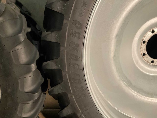 Michelin agribib band met velg (2x) - afbeelding 5 van  7