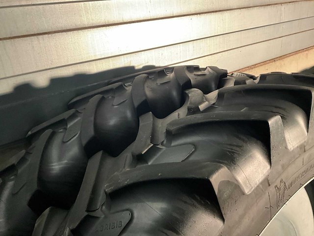 Michelin agribib band met velg (2x) - afbeelding 7 van  7