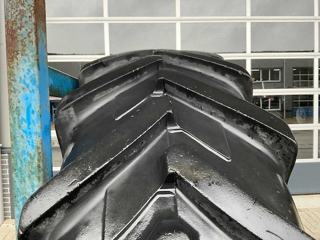 Michelin agribib band met velg (2x) - afbeelding 3 van  5