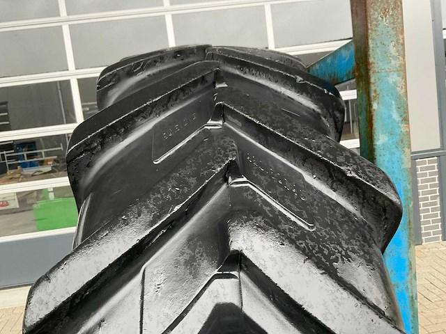 Michelin agribib band met velg (2x) - afbeelding 4 van  5