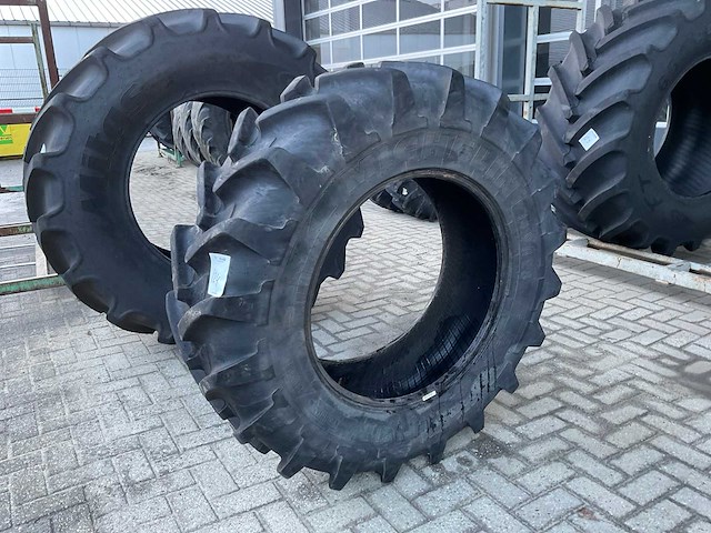 Michelin agribib band - afbeelding 3 van  4