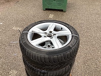 Michelin autoband met lichtmetalen velg - afbeelding 1 van  5