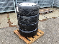 Michelin autoband met lichtmetalen velg - afbeelding 3 van  5