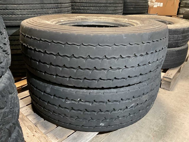 Michelin band (2x) - afbeelding 1 van  3