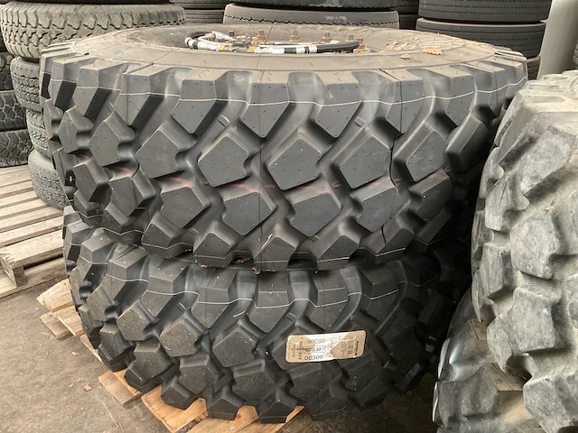 Michelin band (2x) - afbeelding 1 van  2