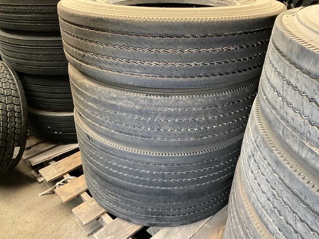 Michelin band (4x) - afbeelding 1 van  3