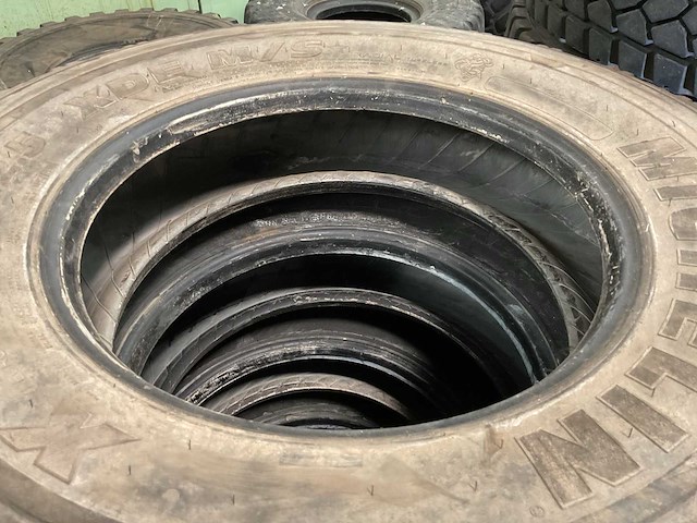 Michelin band (4x) - afbeelding 1 van  3