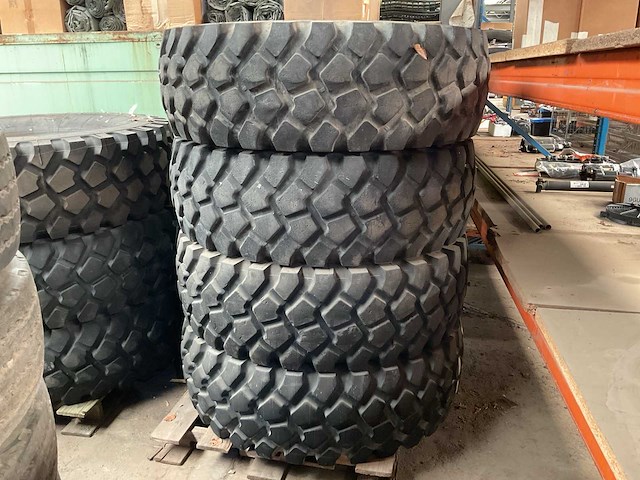 Michelin band (4x) - afbeelding 1 van  3