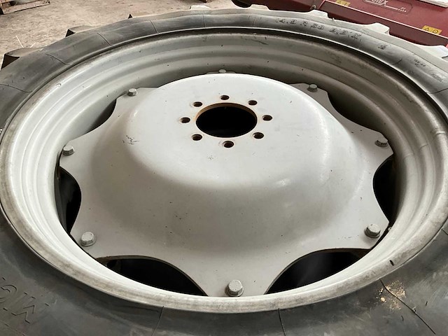 Michelin band met velg (2x) - afbeelding 2 van  5