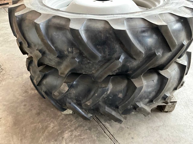 Michelin band met velg (2x) - afbeelding 3 van  5