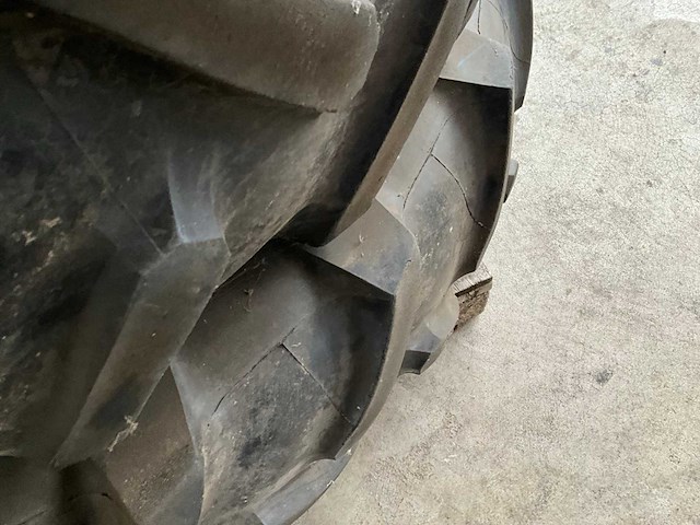 Michelin band met velg (2x) - afbeelding 4 van  5