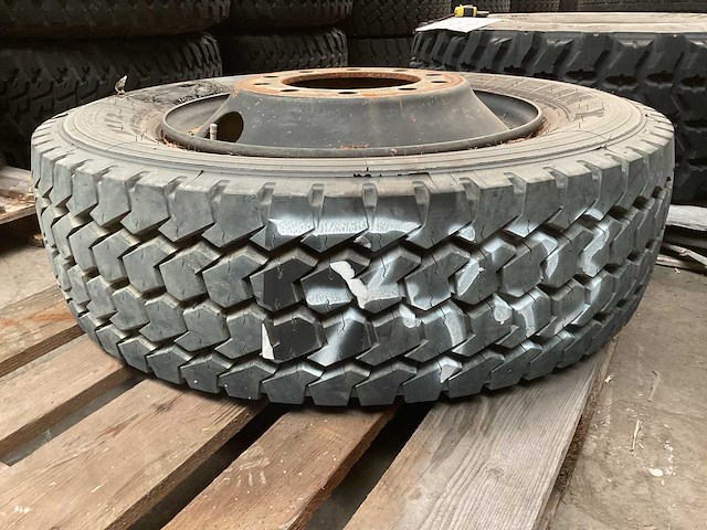 Michelin band - afbeelding 3 van  3