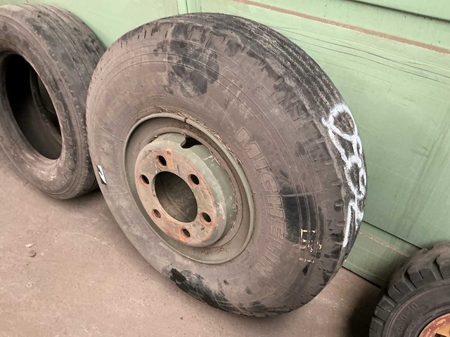 Michelin band - afbeelding 1 van  3