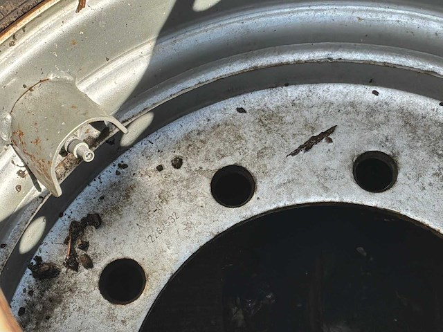 Michelin banden met velg - afbeelding 3 van  5