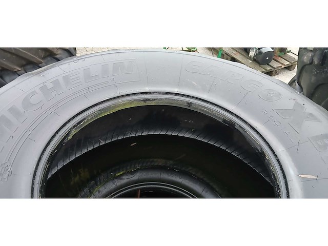 Michelin cargo x 750/45 r26.5 banden (2x) - afbeelding 3 van  3