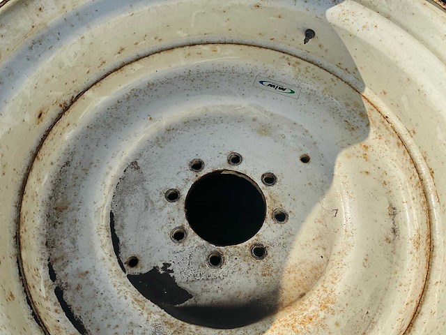 Michelin cargo x bib 600/60r30.5 band met velg - afbeelding 2 van  11