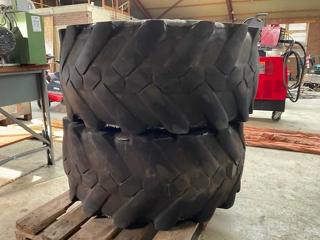 Michelin compact line tractorband (2x) - afbeelding 2 van  7