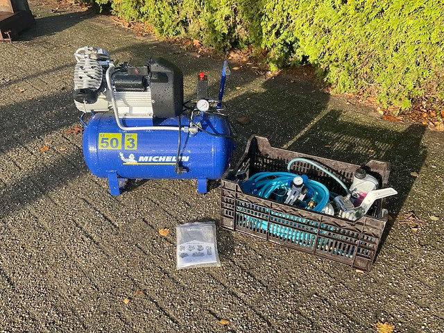 Michelin compressor 3hp/2,2 kw - afbeelding 1 van  7
