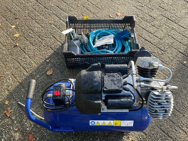 Michelin compressor 3hp/2,2 kw - afbeelding 6 van  7