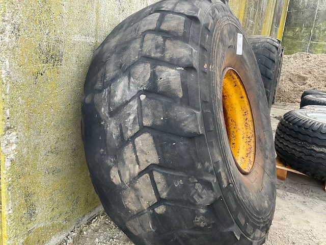 Michelin double x band met velg - afbeelding 4 van  5