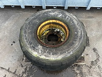 Michelin – landbouwband 525/65 r20.5 xs met velg 8-gaats (1x) - afbeelding 3 van  3