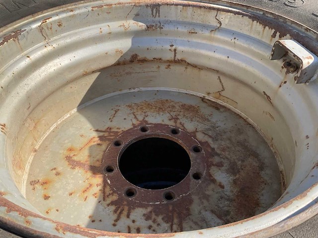 Michelin landbouwband met velg (2x) - afbeelding 2 van  2