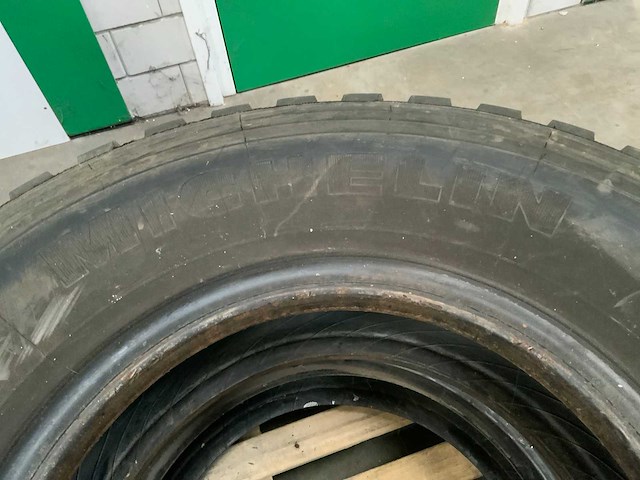 Michelin legerbanden (2x) - afbeelding 2 van  3