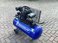Michelin luchtcompressor - afbeelding 1 van  6