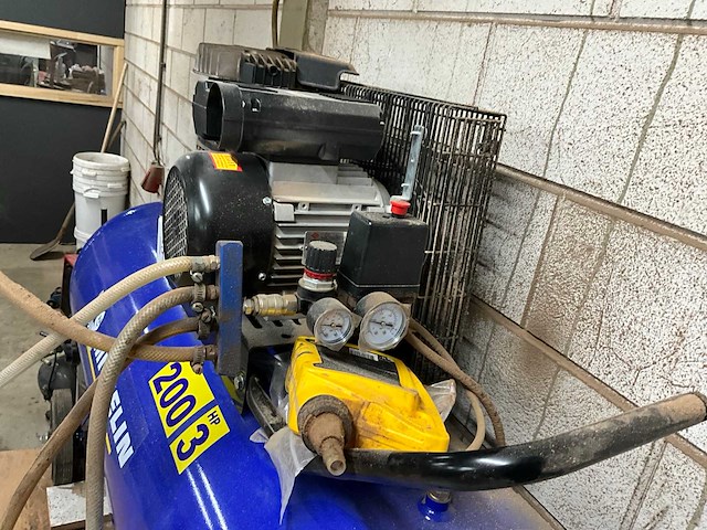 Michelin mb 200 b luchtcompressor - afbeelding 4 van  8