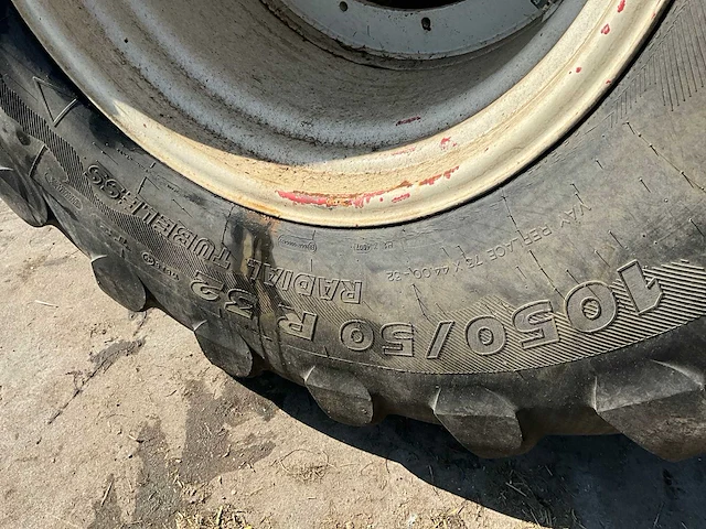 Michelin mega x bib 1050/50r32 band met velg - afbeelding 12 van  13