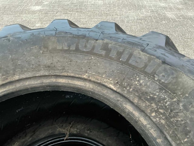 Michelin multibib 540/65 r24 banden (2x) - afbeelding 3 van  6