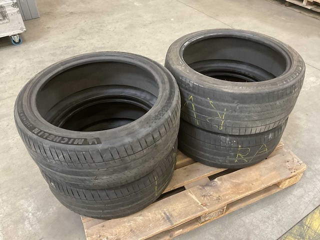 Michelin pilot sport ev 255/40 r 20 autoband (4x) - afbeelding 1 van  5