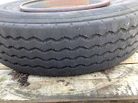 Michelin pilote xze1 295/80 r22.5 band met velg - afbeelding 3 van  4