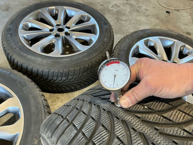Michelin rangerover autoband - afbeelding 4 van  4