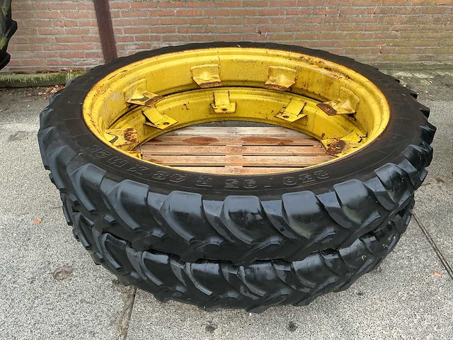 Michelin smx tractor band met velg (2x) - afbeelding 1 van  4